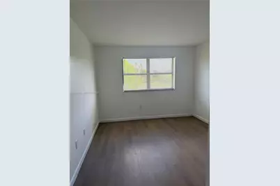 7195 NW 179th St, Hialeah, FL 33015 - Photo 13