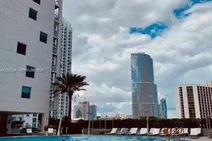 500 Brickell Ave, Miami, FL 33131 - Photo 5