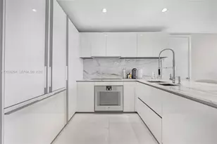 10201 Collins Ave, Bal Harbour, FL 33154 - Photo 11