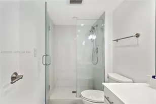 3625 N Country Club Dr, Aventura, FL 33180 - Photo 25