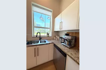 610 W Las Olas Blvd #117N, Fort Lauderdale, FL 33312 - Photo 9