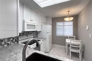 7145 Huntington Ln, Delray Beach, FL 33446 - Photo 5