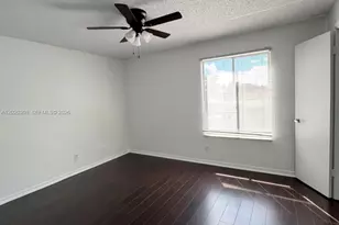 12950 Vista Isles Dr, Sunrise, FL 33325 - Photo 19