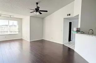 12950 Vista Isles Dr, Sunrise, FL 33325 - Photo 5