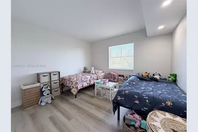 8240 SW 210th St #302, Cutler Bay, FL 33189 - Photo 9