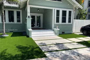 27 NE 49th St, Miami, FL 33137 - Photo 17