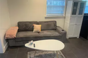 27 NE 49th St, Miami, FL 33137 - Photo 11