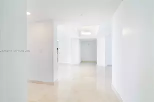 19333 Collins Ave, Sunny Isles Beach, FL 33160 - Photo 3
