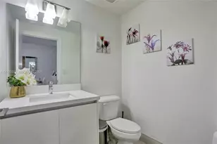 10265 NW 72nd Terrace, Doral, FL 33178 - Photo 11