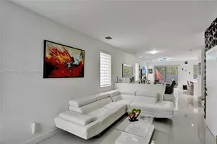 10265 NW 72nd Terrace, Doral, FL 33178 - Photo 3
