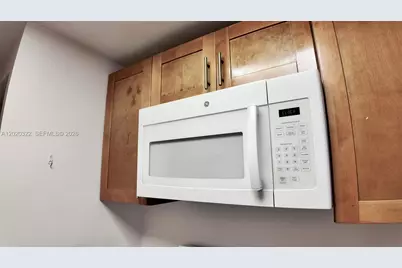 2138 SW 6th St #101, Miami, FL 33135 - Photo 7