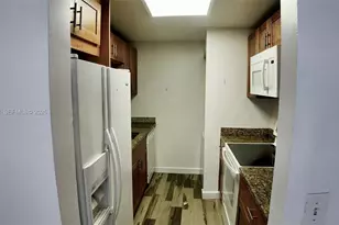 2138 SW 6th St, Miami, FL 33135 - Photo 3