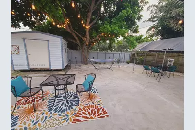 20520 NE 15th Ave, Miami, FL 33179 - Photo 11
