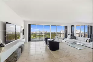 20281 E Country Club Dr, Aventura, FL 33180 - Photo 21