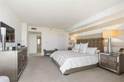20281 E Country Club Dr #2101, Aventura, FL 33180 - Photo 31