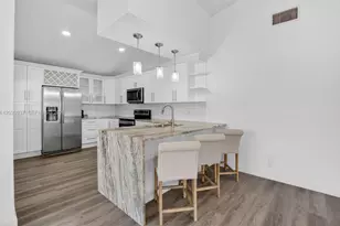 9912 S 61st Way S, Boynton Beach, FL 33437 - Photo 13