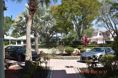 12044 NW 9th Pl, Coral Springs, FL 33071 - Photo 5
