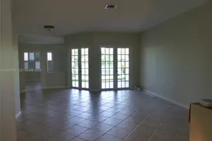 1139 Chenille Cir, Weston, FL 33327 - Photo 11