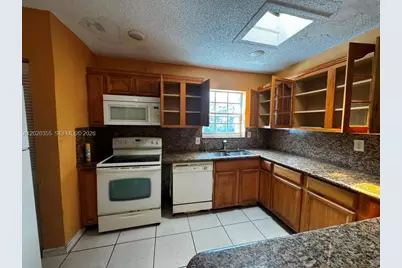 1251 NW 190th St, Miami Gardens, FL 33169 - Photo 3