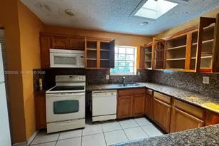 1251 NW 190th St, Miami Gardens, FL 33169 - Photo 3