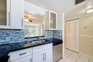 8740 N Sherman Cir, Miramar, FL 33025 - Photo 7