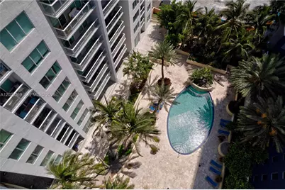 253 NE 2nd St #2003, Miami, FL 33132 - Photo 23
