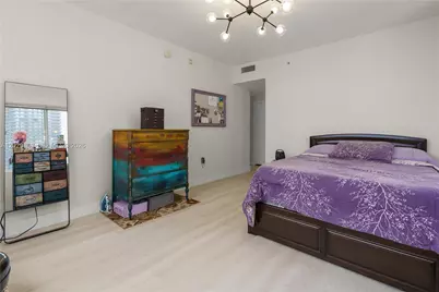 253 NE 2nd St #2003, Miami, FL 33132 - Photo 21
