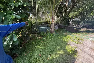 688 SW 7th Terrace, Dania Beach, FL 33004 - Photo 7