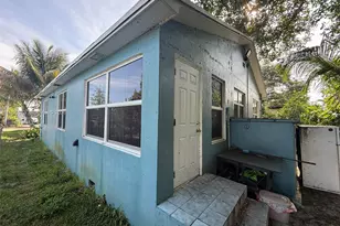 688 SW 7th Terrace, Dania Beach, FL 33004 - Photo 5