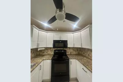 4979 SW 4th St, Margate, FL 33068 - Photo 9