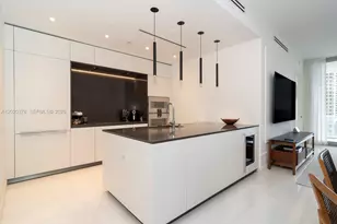 300 Biscayne Blvd Way, Miami, FL 33131 - Photo 15