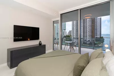 300 Biscayne Boulevard Way #802E, Miami, FL 33131 - Photo 21
