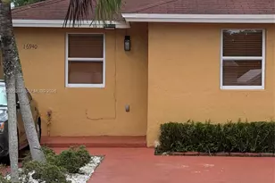 16940 SW 94th Ave, Palmetto Bay, FL 33157 - Photo 1
