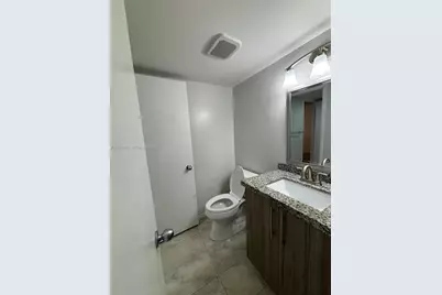 7470 Miami Lakes Dr #B208, Miami Lakes, FL 33014 - Photo 17