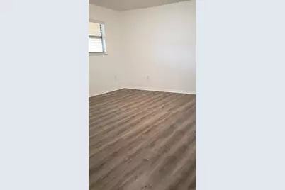 7470 Miami Lakes Dr #B208, Miami Lakes, FL 33014 - Photo 9