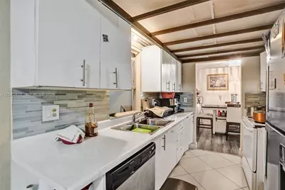 6408 NW 72nd Ave, Tamarac, FL 33321 - Photo 27