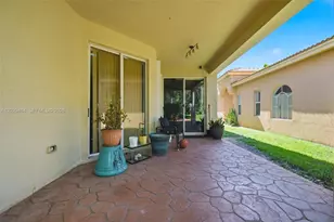 977 NE 37th Pl, Homestead, FL 33033 - Photo 25