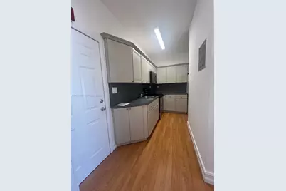 820 Euclid Ave #303, Miami Beach, FL 33139 - Photo 3