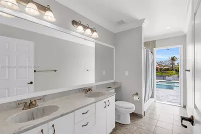 321 NW 193rd Ave, Pembroke Pines, FL 33029 - Photo 39