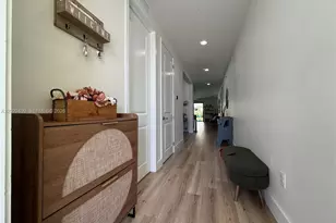 2945 SE 3rd St, Homestead, FL 33033 - Photo 9
