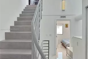 734 Michigan Ave, Miami Beach, FL 33139 - Photo 19