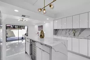 3843 Alcantara Ave, Doral, FL 33178 - Photo 17
