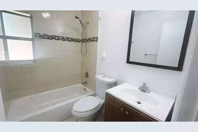 2125 NW 66th St #2, Miami, FL 33147 - Photo 7