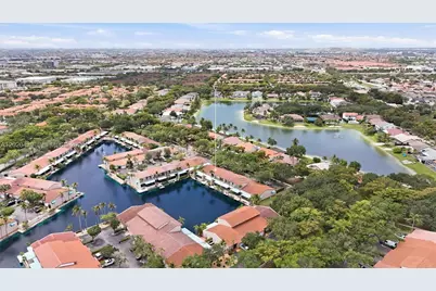 8555 Ardoch Rd, Miami Lakes, FL 33016 - Photo 41