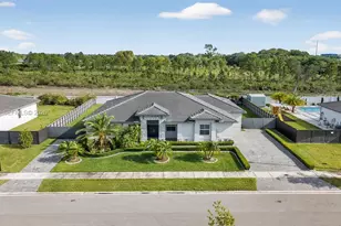 16767 SW 290th Ln, Homestead, FL 33030 - Photo 9