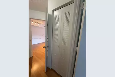 470 S Park Rd #7-203, Hollywood, FL 33021 - Photo 15