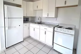 4030 SW 61st Ave, Davie, FL 33314 - Photo 1