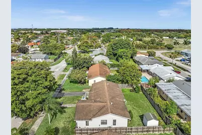 11061 SW 163rd St, Miami, FL 33157 - Photo 33