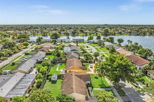 11061 SW 163rd St, Miami, FL 33157 - Photo 37