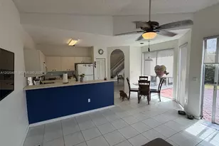 15619 SW 112th Dr, Miami, FL 33196 - Photo 9